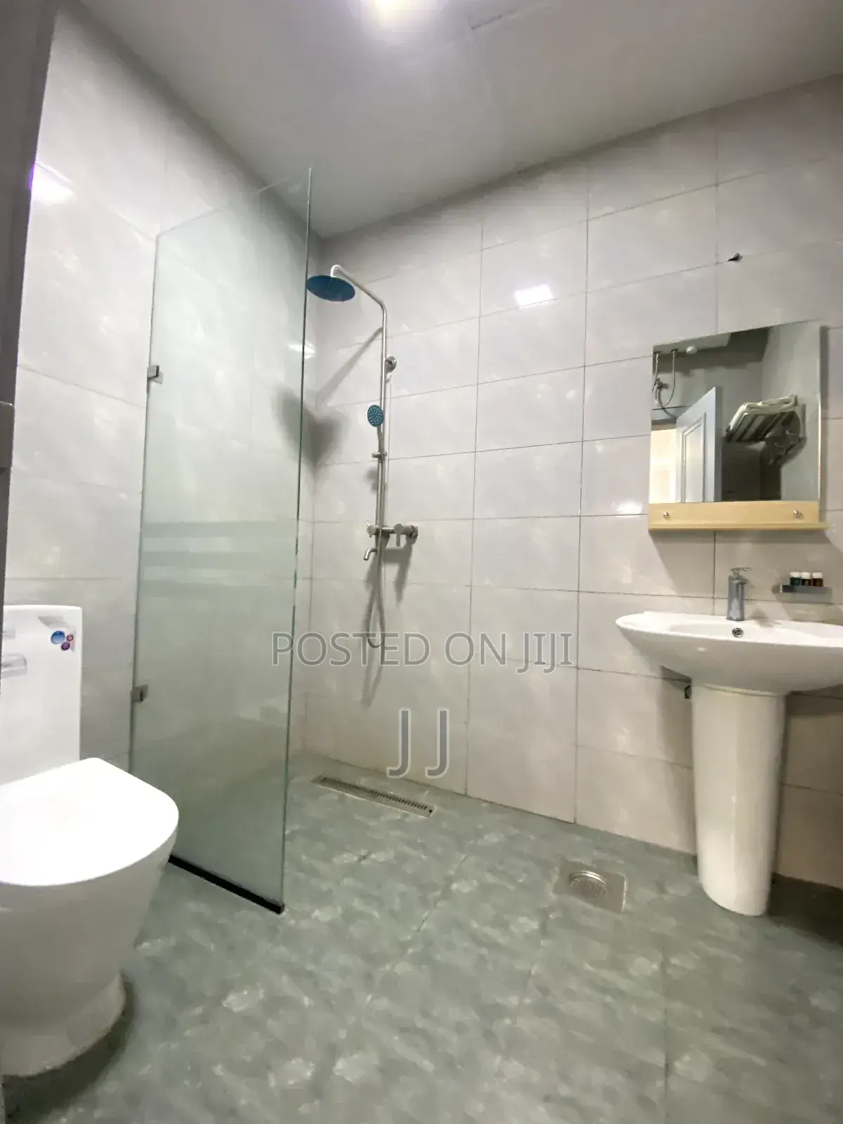 Furnished 2bdrm Apartment in Bole for rent