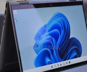 New Laptop HP Envy 15 16GB Intel Core 7 SSD 1T