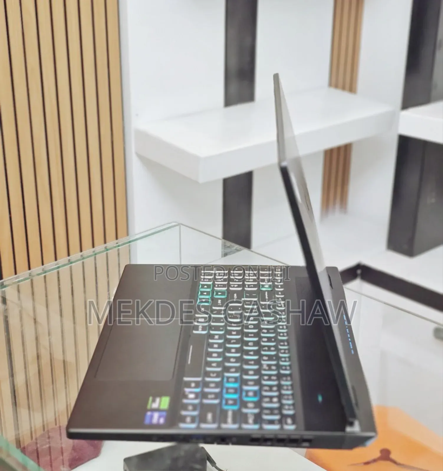 New Laptop Acer Predator Helios 300 16GB Intel Core i9 SSD 1T