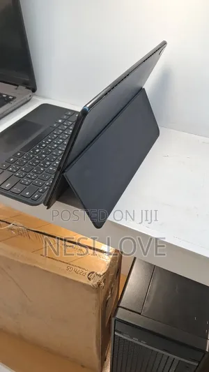 New Laptop Huawei MateBook 13 WRT-W19E 16GB Intel Core i7 SSD 512GB