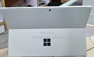 New Laptop Microsoft Surface 16GB Intel Core i7 SSD 256GB