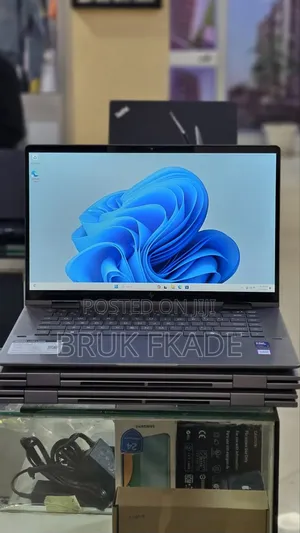 New Laptop HP Envy 15 16GB Intel Core 7 SSD 1T