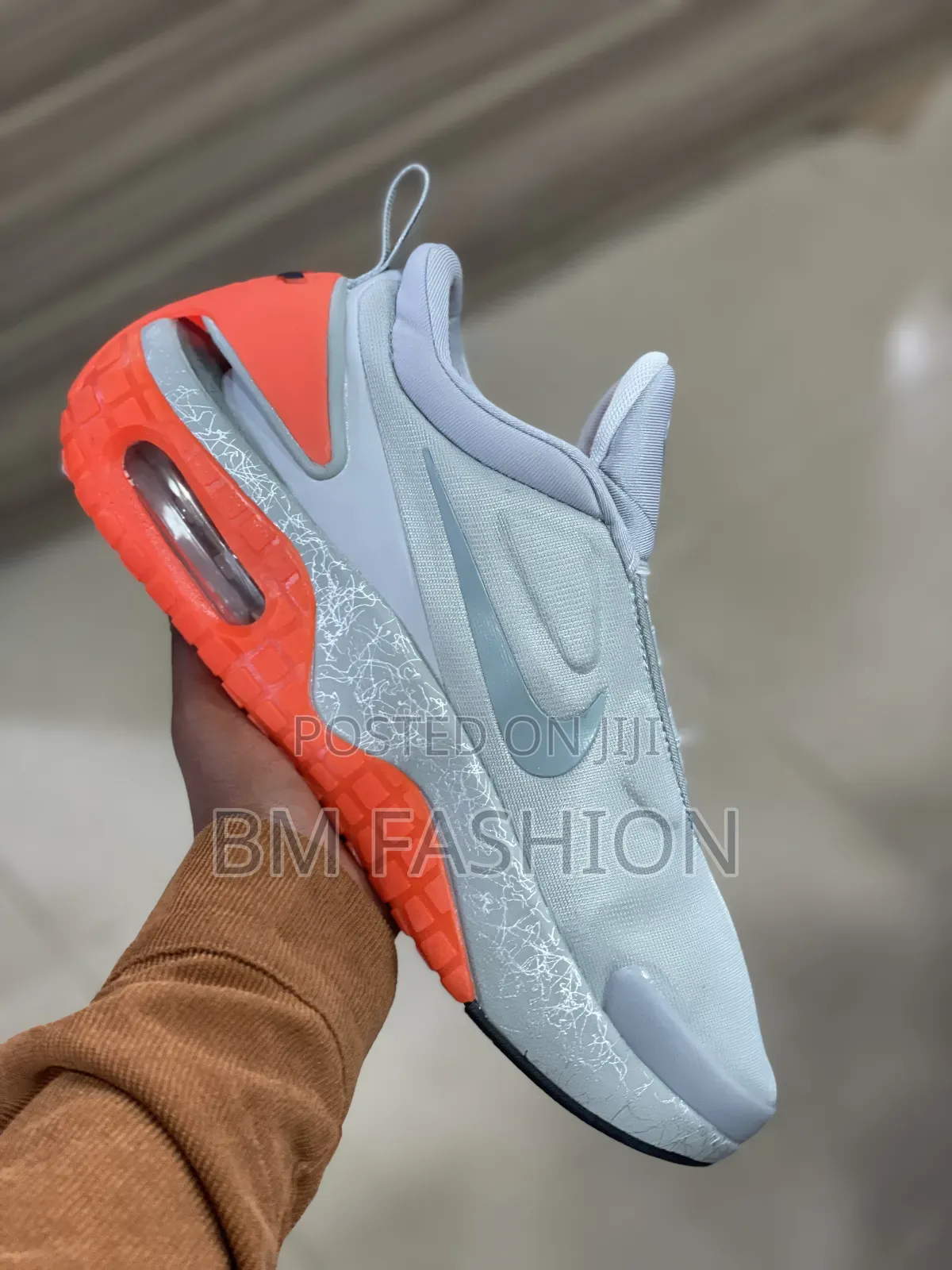 Nike Air Max Light Grey Sneakers