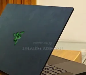 New Laptop Razer Blade 16GB Intel Core i7 SSD 512GB