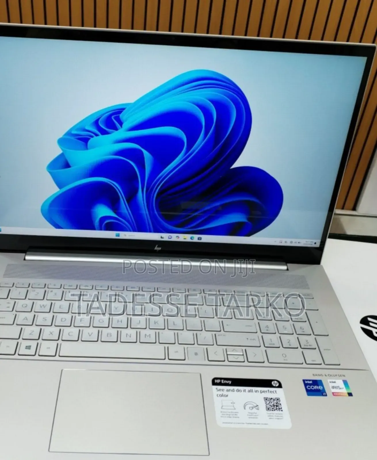 New Laptop HP Envy 17 16GB Intel Core i7 SSD 512GB