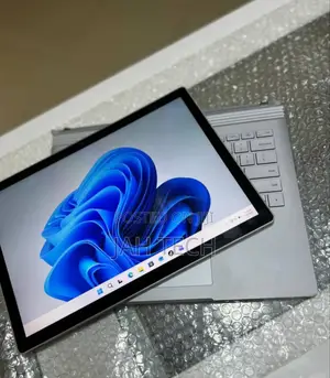 New Laptop Microsoft Surface Book 3 16GB Intel Core i7 SSD 512GB
