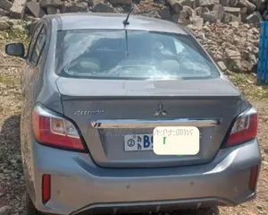 Mitsubishi Attrage 2021 Gray