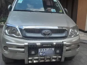 Toyota Hilux 2010 Teal