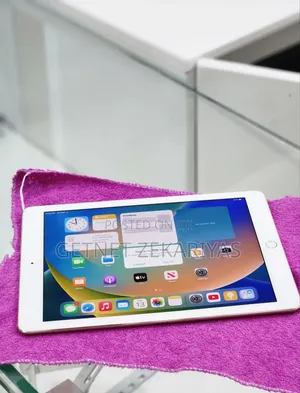 New Apple iPad 3 Wi-Fi 128 GB