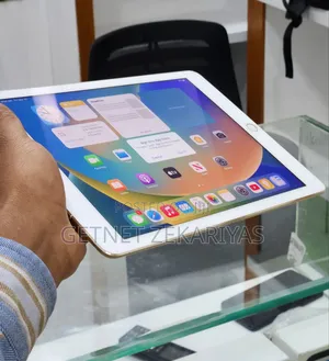 New Apple iPad 3 Wi-Fi 128 GB