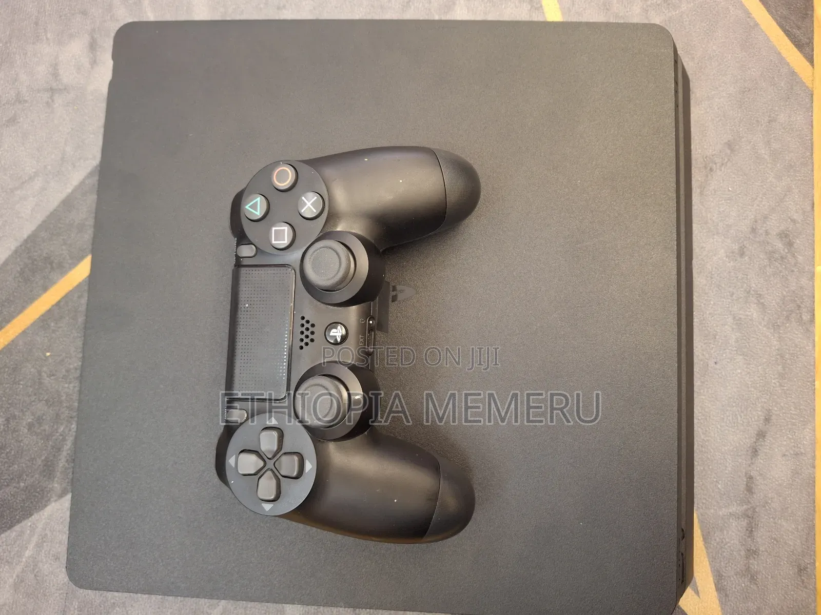 Playstation 4 Slim