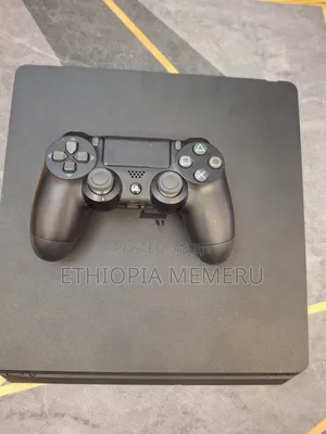 Playstation 4 Slim