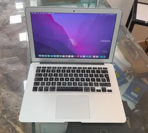 New Laptop Apple MacBook Air 2015 8GB Intel Core i5 SSD 256GB