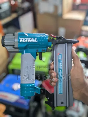 Air Brad Nailer