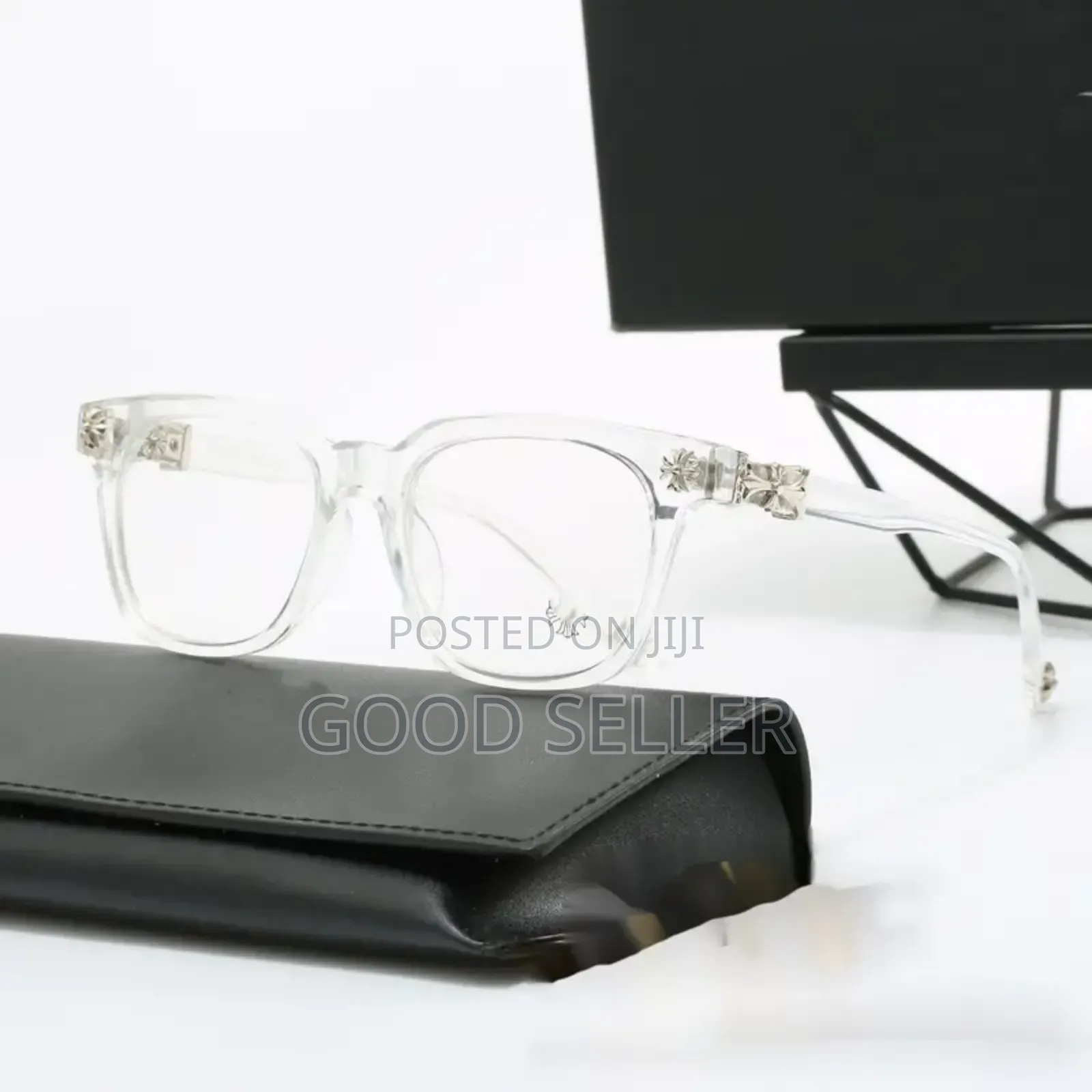 Chrome Hearts Glass