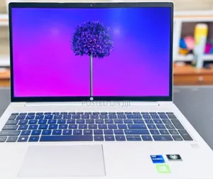 New Laptop HP ProBook 450 G9 16GB Intel Core i7 SSD 512GB