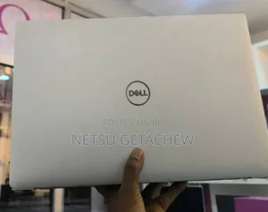 New Laptop Dell Precision 5520 16GB Intel Core i7 SSD 512GB
