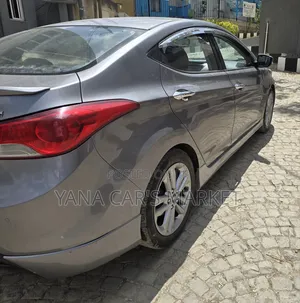 Hyundai Avante 2013 Gray