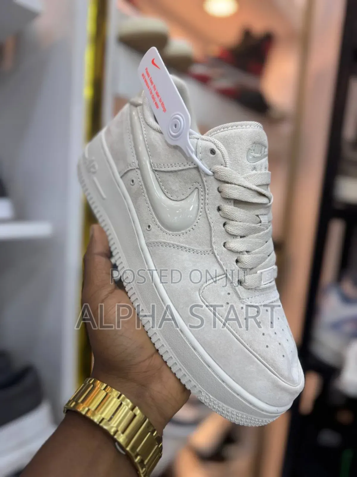 New Arrival አዲስ የገቡ Nike Air-Force Velvet Made in Vietnam