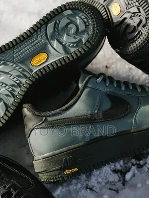 Nike Air Force 1low 1gtx Vibram "Claygreen" Gore-Tex Water Proof Shoe