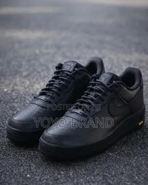 Nike Air Force 1gore-Tex Vibram Black Fashion Sneaker