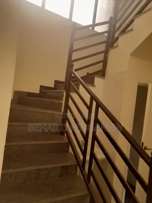 8bdrm Villa in Ayat Compound, Bole for rent