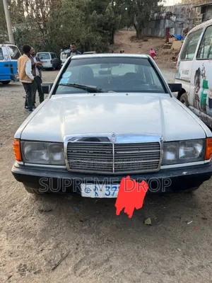 Mercedes-Benz W123 1985 White