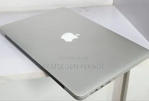 New Laptop Apple MacBook Pro 16GB Intel Core i7 SSD 512GB