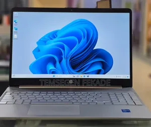 New Laptop HP Pavilion 15 8GB Intel Core i7 SSD 512GB
