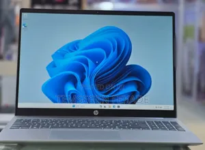 New Laptop HP Pavilion 15 8GB Intel Core i7 SSD 512GB