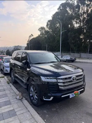Toyota Land Cruiser 4.5 V8 GX-R 2013 Black
