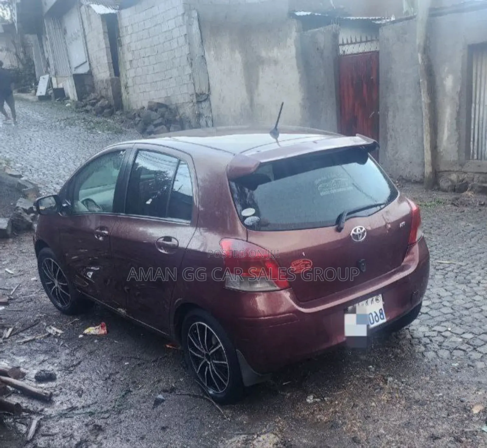 Toyota Yaris 2010 Burgundy