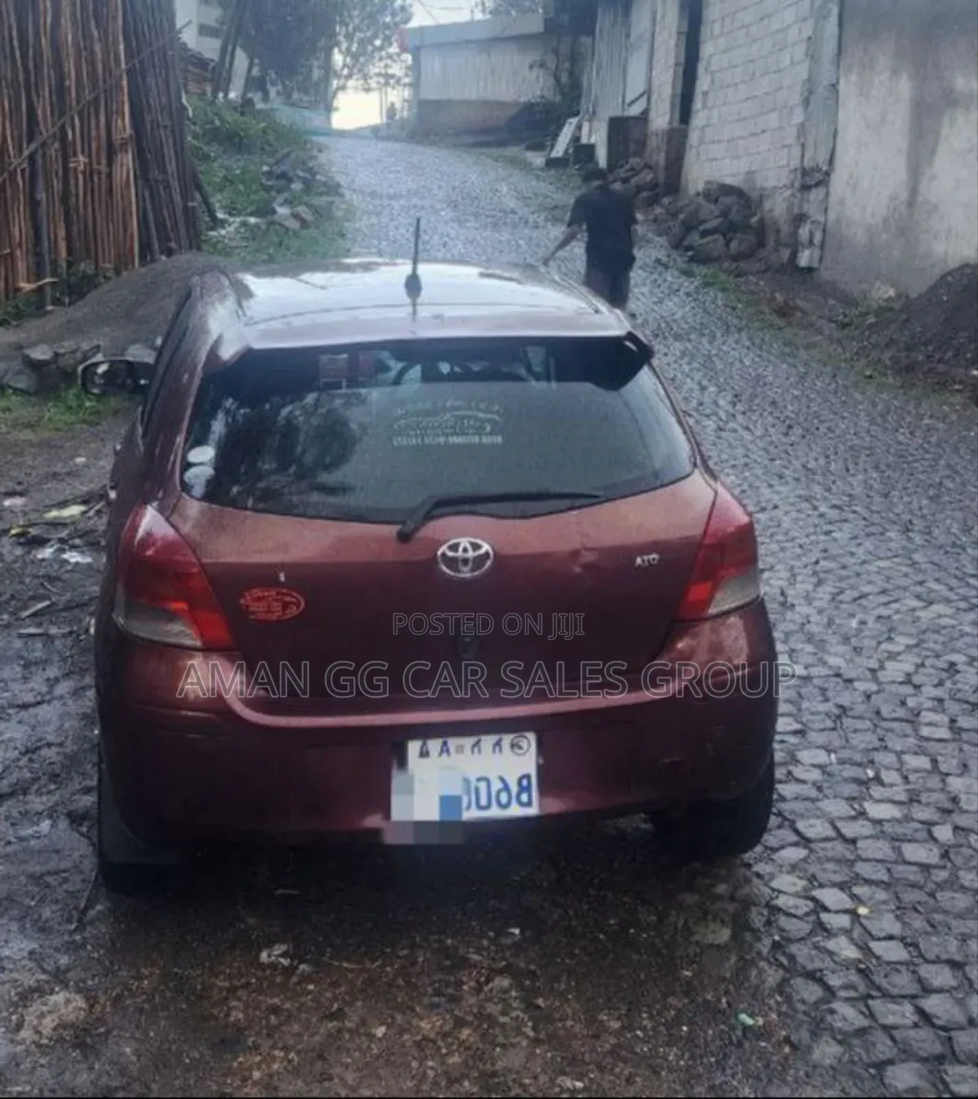 Toyota Yaris 2010 Burgundy