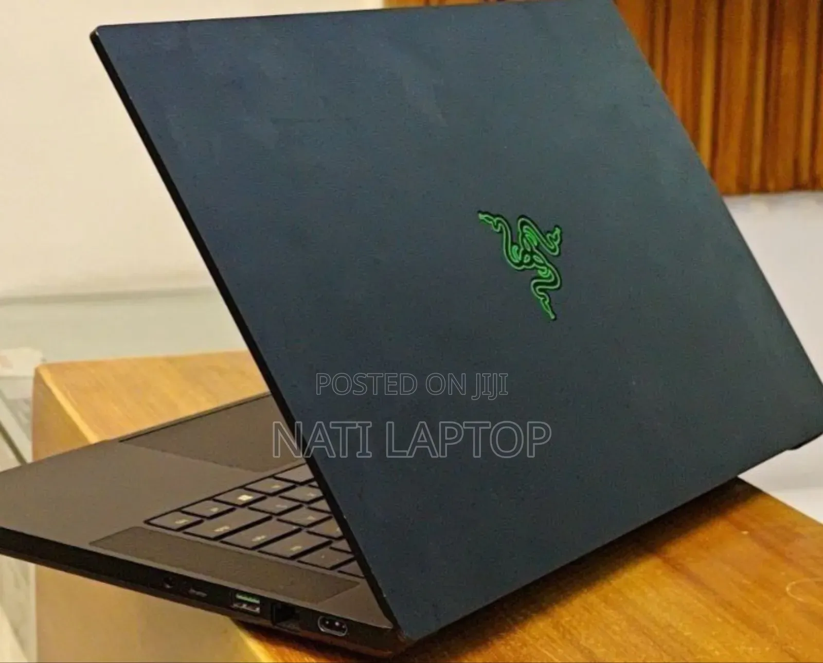 New Laptop Razer Blade Advanced 16GB Intel Core i7 SSD 512GB