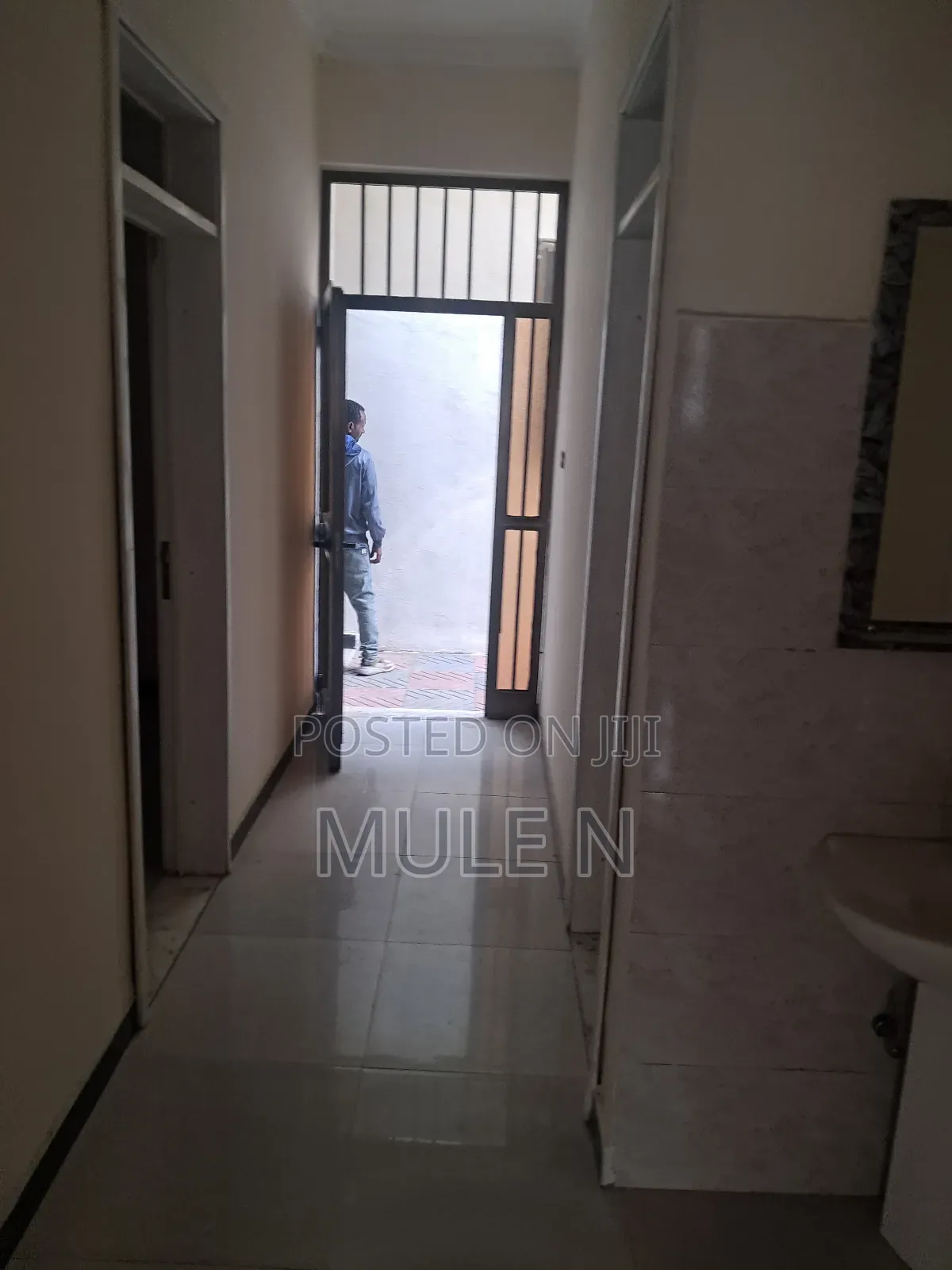 Furnished 5bdrm Condo in Cotebe Mesalmiya, Yeka for sale