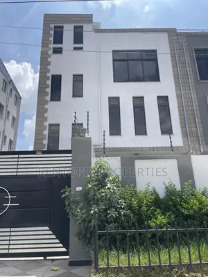 6bdrm House in Yeka for sale