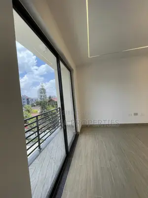 3bdrm Apartment in Yeka for rent