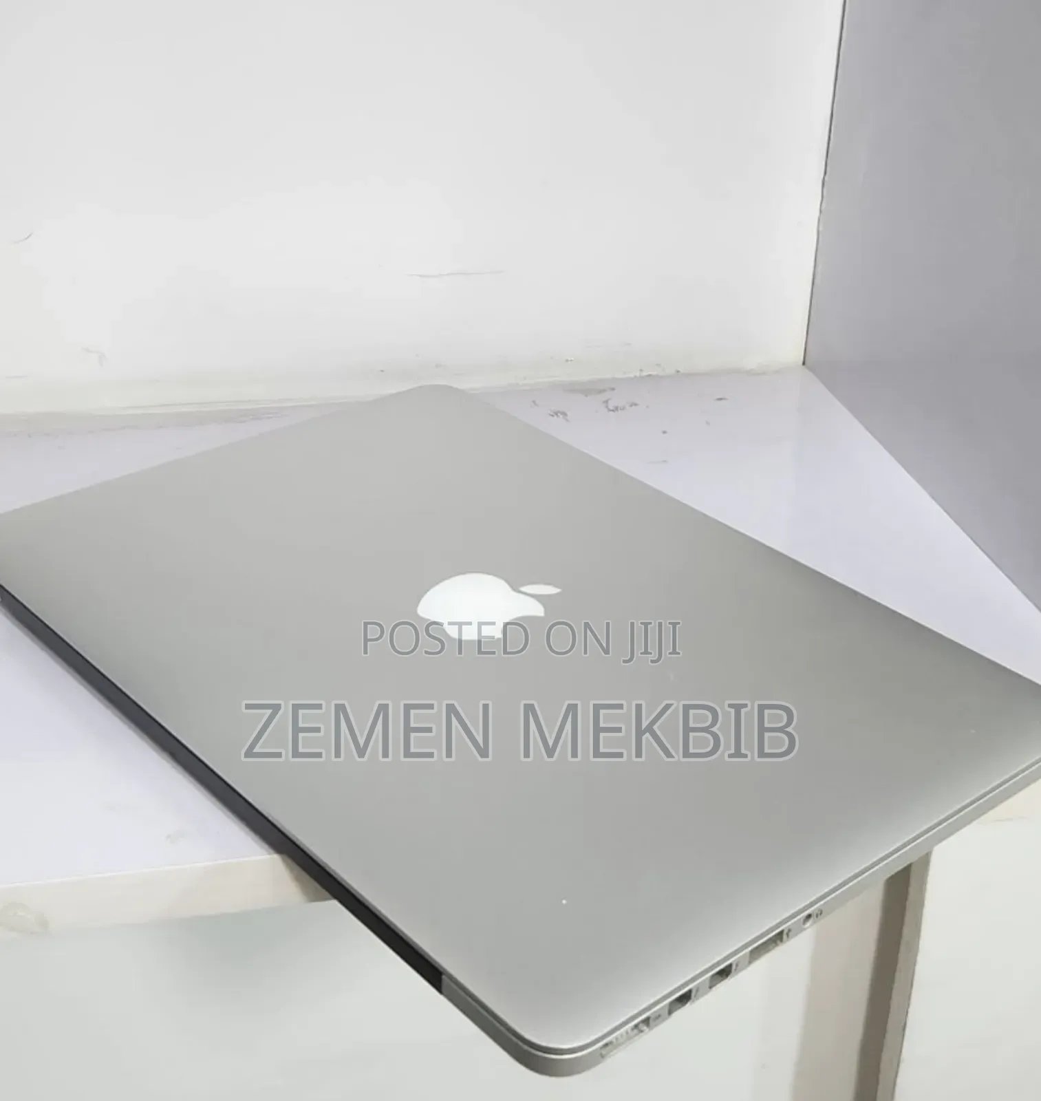 New Laptop Apple MacBook Pro 2015 16GB Intel Core i7 SSD 512GB