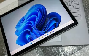 New Laptop Microsoft Surface Book 3 16GB Intel Core i7 SSD 256GB