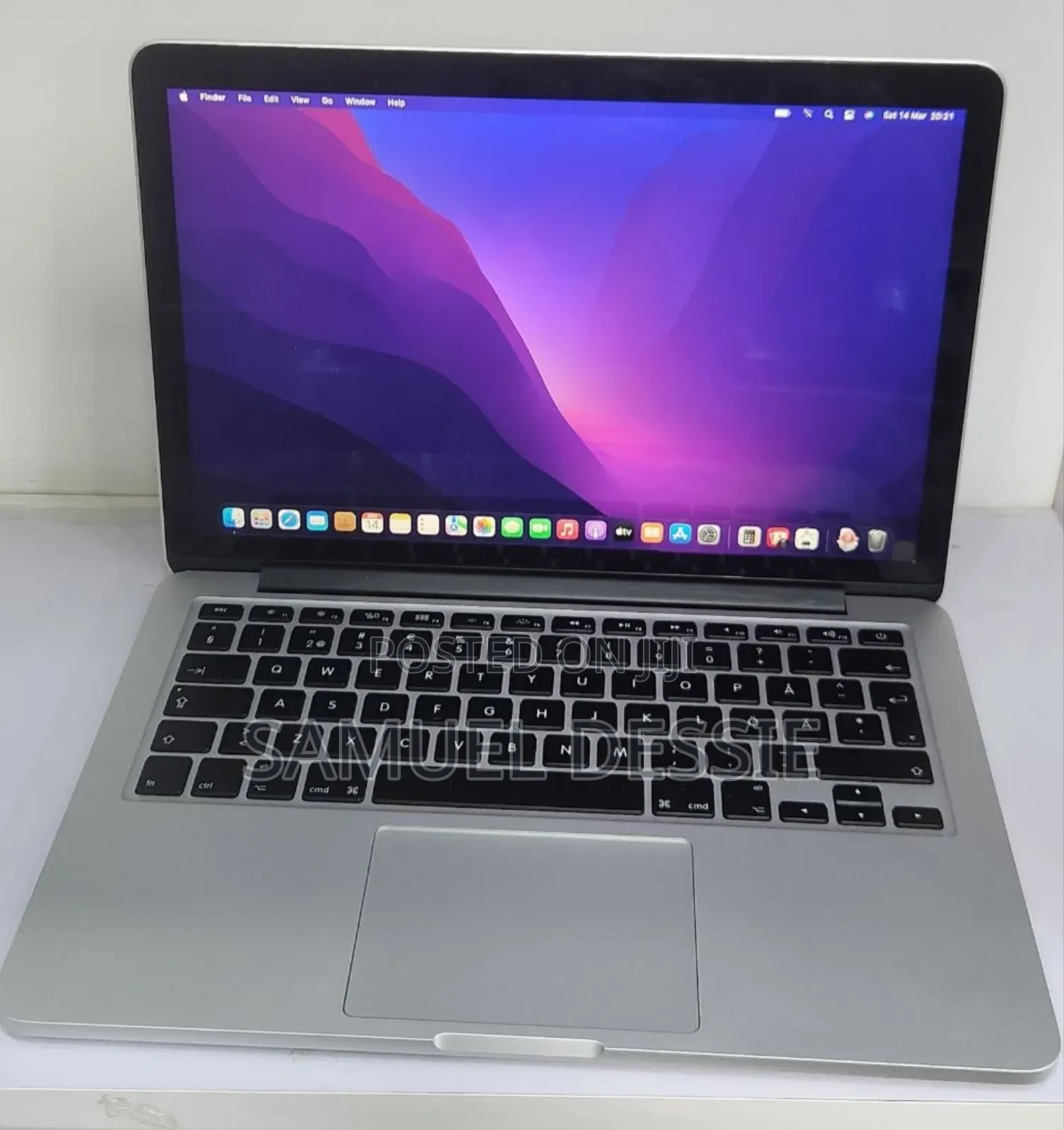 New Laptop Apple MacBook Pro 2015 16GB Intel Core i7 SSD 512GB
