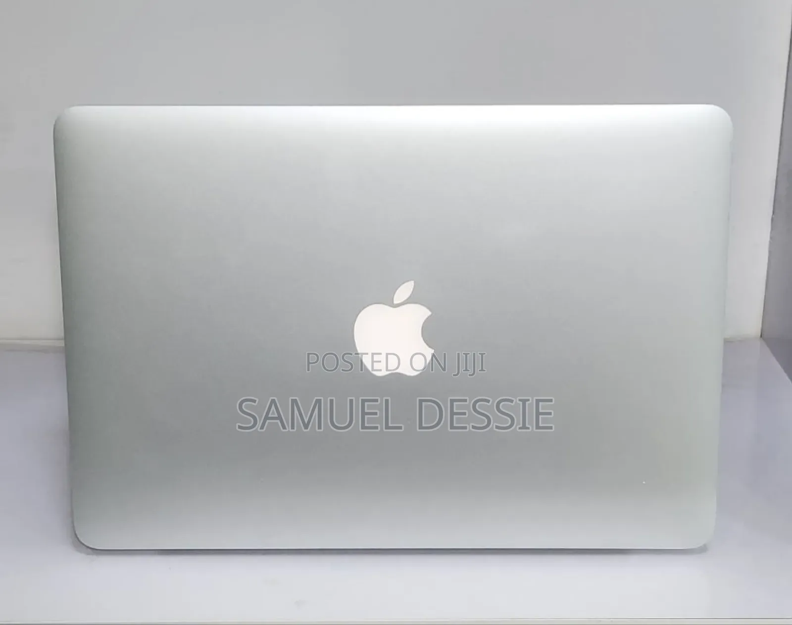 New Laptop Apple MacBook Pro 2015 16GB Intel Core i7 SSD 512GB