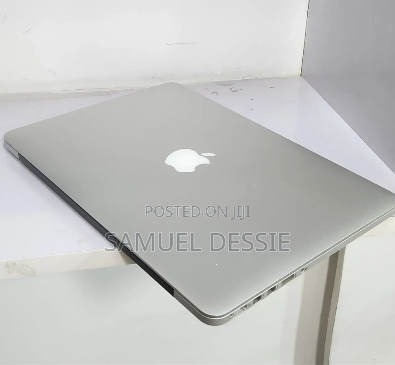New Laptop Apple MacBook Pro 2015 16GB Intel Core i7 SSD 512GB