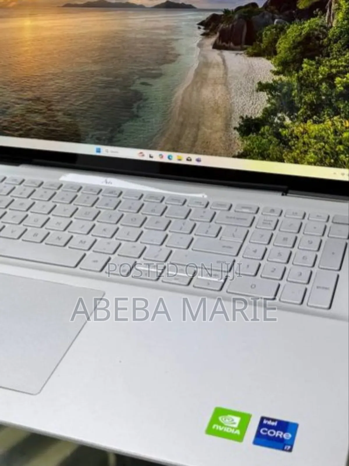 New Laptop Dell Inspiron 14 16GB Intel Core i7 SSD 512GB