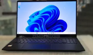 New Laptop Asus VivoBook 15 X505BA 16GB Intel Core i9 SSD 512GB