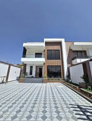 7bdrm House in Bole for sale