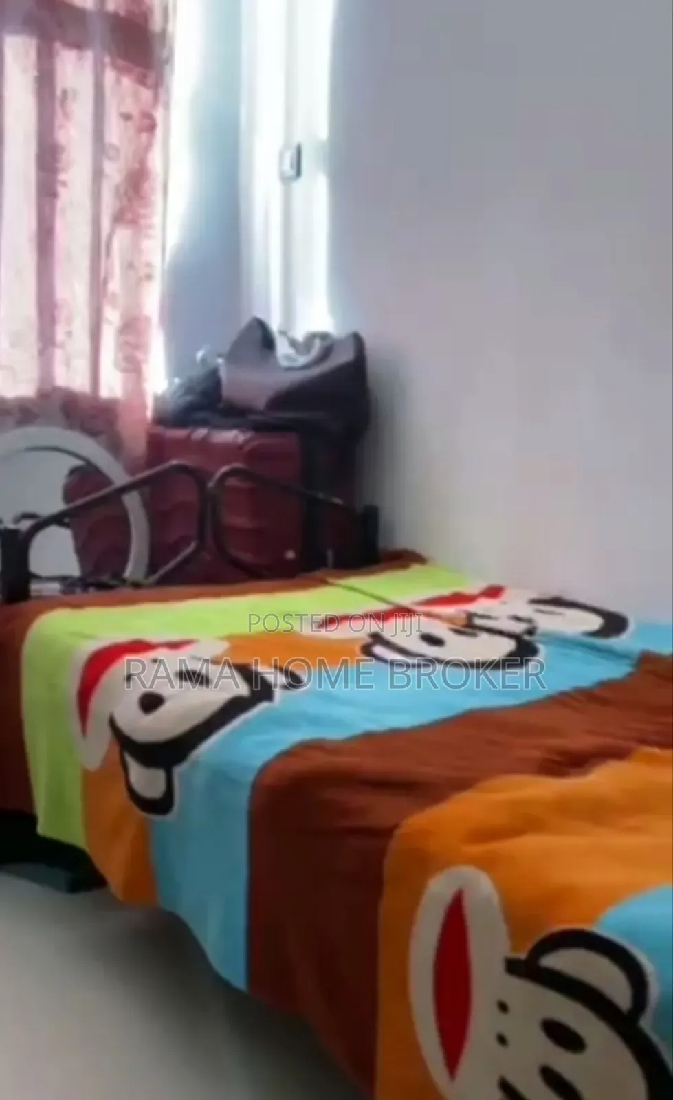 Furnished 3bdrm Condo in አራብሳ ኮንዶሚኒየም, Yeka for sale