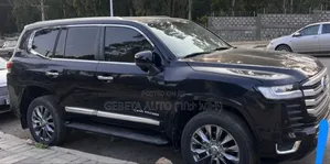 Toyota Land Cruiser 4.5 V8 VXR 2013