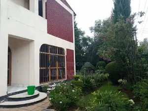 3bdrm House in Yeka for rent