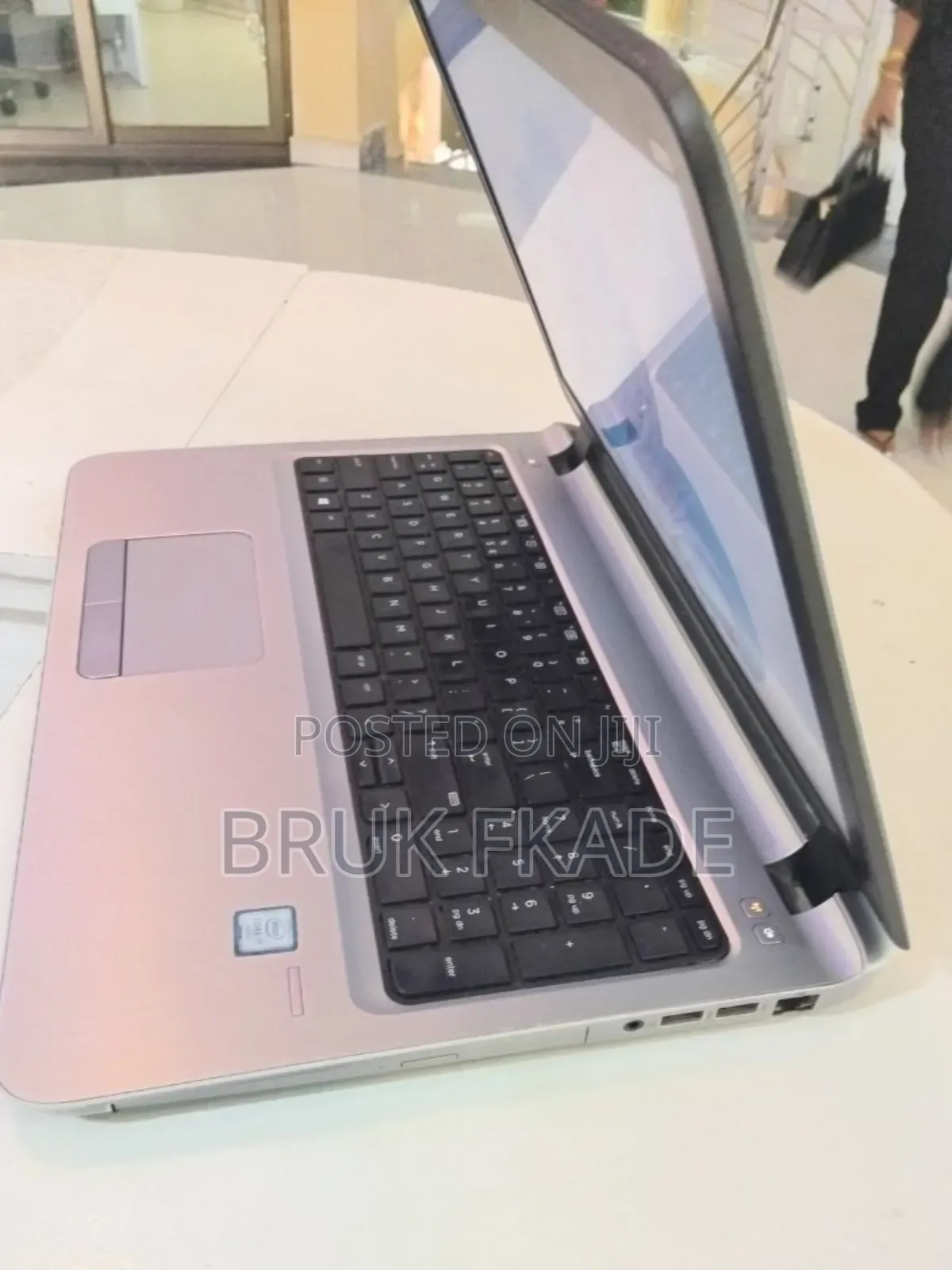 New Laptop HP Probook 450 8GB Intel Core i7 SSD 1T
