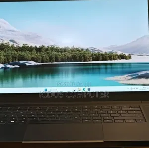 New Laptop Razer Blade 16GB Intel Core i7 SSD 512GB